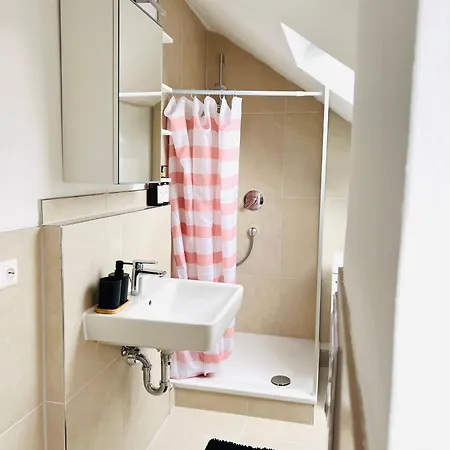 Apartment Deluxe Zuffenhausen Stuttgart